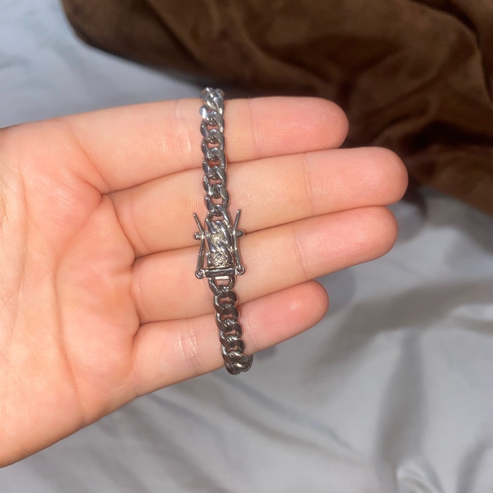 cuban link bracelet